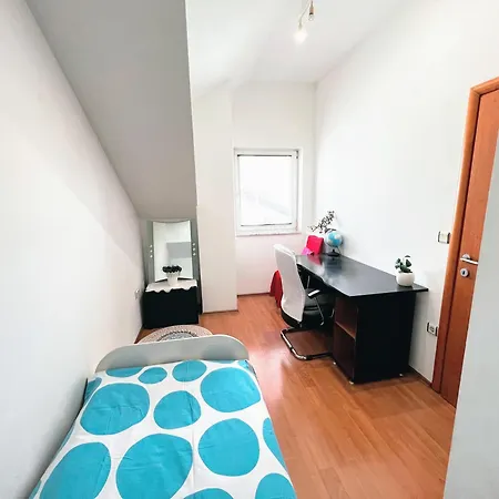 公寓 Penthouse Familly Oreskovic *